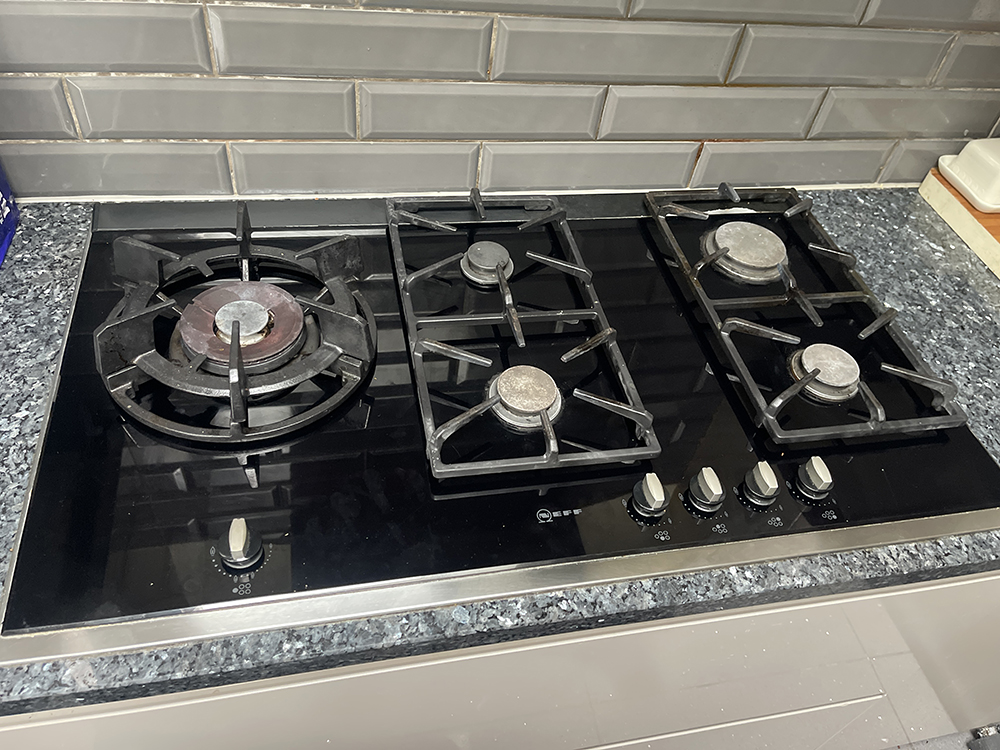 Appliance repair in Whitton